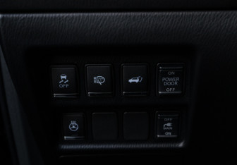 Подержанный автомобиль Infiniti QX60 2017 года (23 фото)