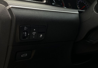 Подержанный автомобиль Kia K5 2020 года (23 фото)