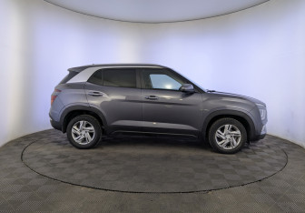 Подержанный автомобиль Hyundai Creta 2022 года (4 фото)