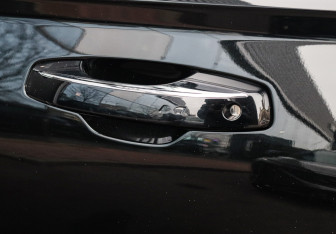 Подержанный автомобиль Geely Monjaro 2026 года (18 фото)