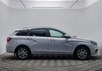 Подержанный автомобиль LADA (ВАЗ) Vesta Wagon 2020 года (4 фото)