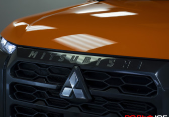 Подержанный автомобиль Mitsubishi L200 2024 года (21 фото)