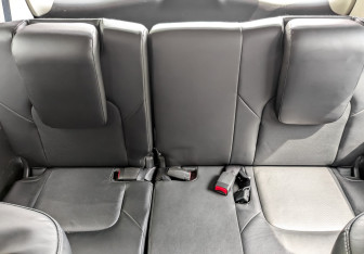 Подержанный автомобиль Infiniti QX80 2016 года (26 фото)