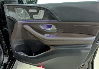 Подержанный автомобиль Mercedes-Benz GLE 2022 года (24 фото)