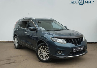 Подержанный автомобиль Nissan X-Trail 2015 года (3 фото)