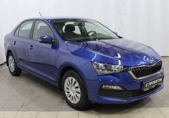 Подержанный автомобиль Skoda Rapid Liftback 2021 года (3 фото)