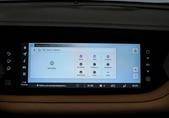 Подержанный автомобиль Changan CS95 2023 года (27 фото)
