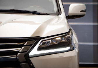 Подержанный автомобиль Lexus LX 2016 года (44 фото)