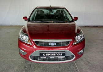 Подержанный автомобиль Ford Focus Wagon 2008 года (2 фото)