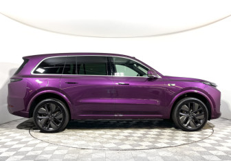 Новый LiXiang L9 2024 (4 фото)