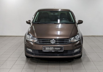 Подержанный автомобиль Volkswagen Polo Sedan 2016 года (2 фото)