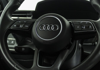 Подержанный автомобиль Audi A3 Sedan 2021 года (12 фото)