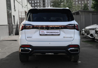 Подержанный автомобиль Geely Okavango 2024 года (5 фото)