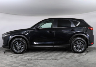 Подержанный автомобиль Mazda CX-5 2019 года (8 фото)