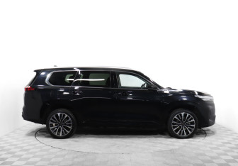 Подержанный автомобиль Exeed VX 2023 года (4 фото)