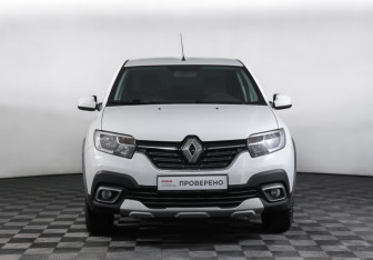 Подержанный автомобиль Renault Logan Sedan 2022 года (2 фото)