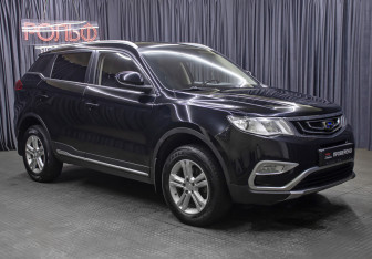 Подержанный автомобиль Geely Atlas 2018 года (3 фото)