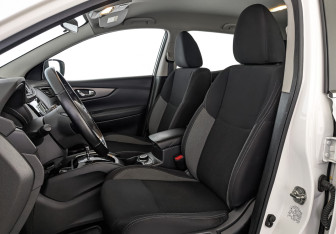 Подержанный автомобиль Nissan Qashqai 2022 года (20 фото)