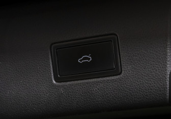 Подержанный автомобиль Volkswagen Teramont 2019 года (20 фото)