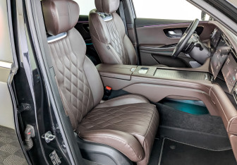 Подержанный автомобиль Exeed VX 2023 года (24 фото)