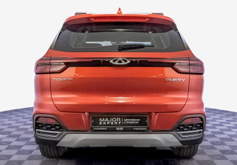 Подержанный автомобиль Chery Tiggo 8 2021 года (6 фото)