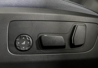 Подержанный автомобиль BMW X3 2025 года (49 фото)