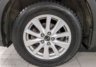 Подержанный автомобиль Mazda CX-5 2012 года (17 фото)