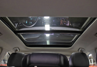 Подержанный автомобиль Voyah Free 2023 года (18 фото)