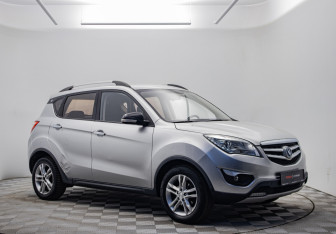 Подержанный автомобиль Changan CS35 2018 года (3 фото)