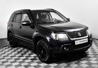 Подержанный автомобиль Suzuki Grand Vitara 2010 года (3 фото)