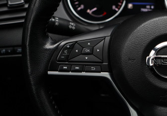 Подержанный автомобиль Nissan Qashqai 2021 года (24 фото)