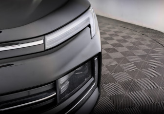 Подержанный автомобиль Москвич 3 2023 года (17 фото)