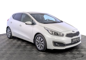 Подержанный автомобиль Kia Ceed Hatchback 2018 года (3 фото)