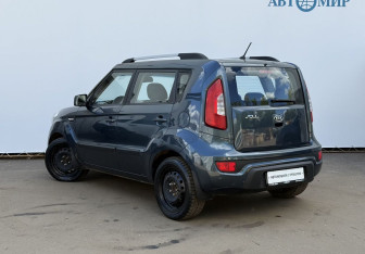 Подержанный автомобиль Kia Soul 2012 года (7 фото)