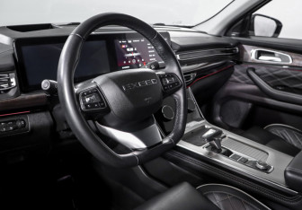 Подержанный автомобиль Exeed VX 2021 года (15 фото)