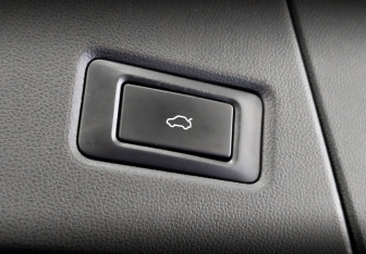 Подержанный автомобиль Jaecoo J8 2024 года (26 фото)