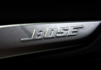 Подержанный автомобиль Geely Monjaro 2023 года (27 фото)