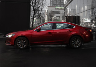 Подержанный автомобиль Mazda 6 Sedan 2022 года (8 фото)