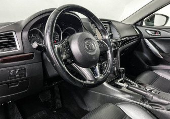 Подержанный автомобиль Mazda 6 Sedan 2013 года (13 фото)