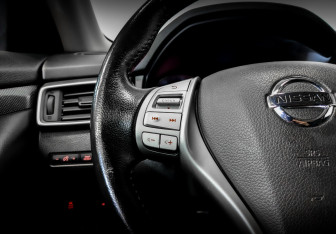 Подержанный автомобиль Nissan X-Trail 2018 года (25 фото)