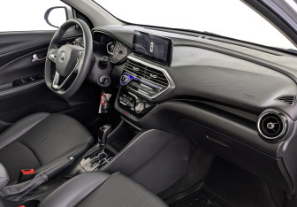 Подержанный автомобиль Changan Alsvin 2023 года (13 фото)