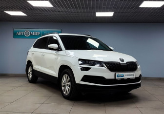 Подержанный автомобиль Skoda Karoq 2020 года (3 фото)