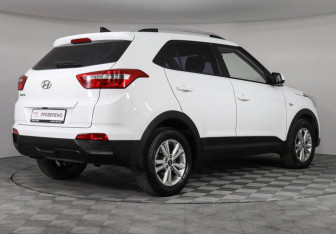 Подержанный автомобиль Hyundai Creta 2016 года (5 фото)
