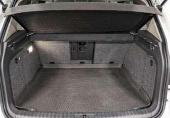 Подержанный автомобиль Volkswagen Tiguan 2014 года (10 фото)