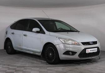 Подержанный автомобиль Ford Focus Hatchback 2009 года (2 фото)