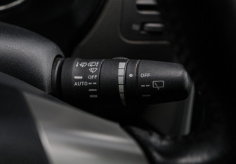 Подержанный автомобиль Nissan X-Trail 2008 года (19 фото)