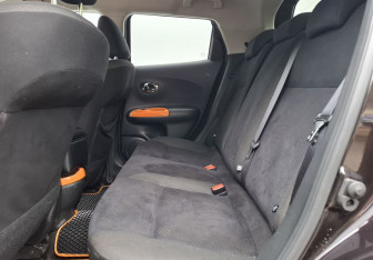 Подержанный автомобиль Nissan Juke 2013 года (11 фото)