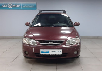 Подержанный автомобиль Kia Spectra Sedan 2007 года (2 фото)