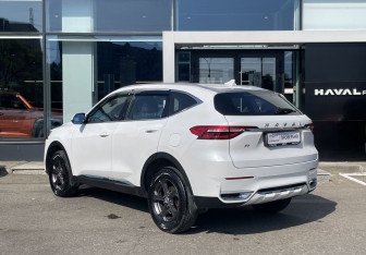 Подержанный автомобиль Haval F7 2021 года (7 фото)