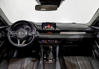 Подержанный автомобиль Mazda 6 Sedan 2019 года (14 фото)